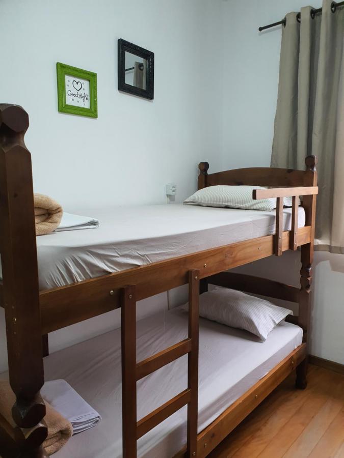 Hostel Calabria Na Vila Madalena Junto A Alegria Da Vila Сан-Паулу Екстер'єр фото